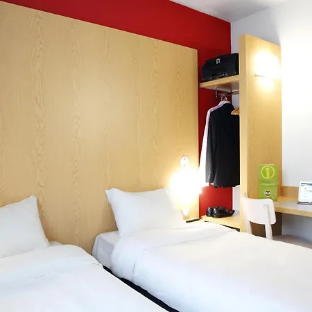 Hotel Sud Marché International