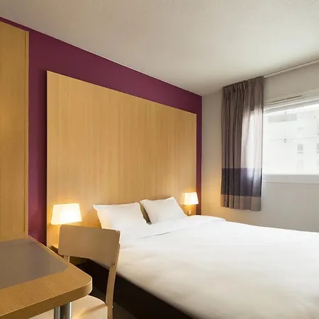 Sud Marche International Hotel Perpinyà