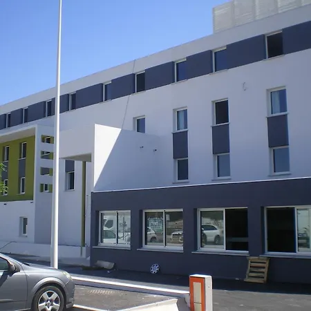 Hotel Sud Marche International 2*