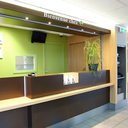 Sud Marche International 2*