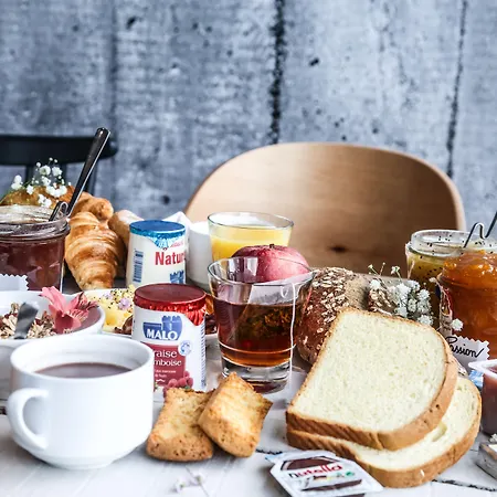 Otel Sud Marche International 2*