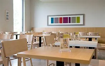 Sud Marche International ホテル