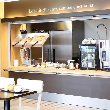 Otel Sud Marche International 2*