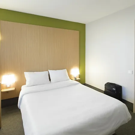 Hotel Sud Marche International 2*