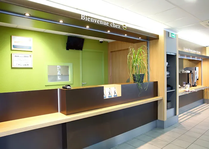 Sud Marche International 2*