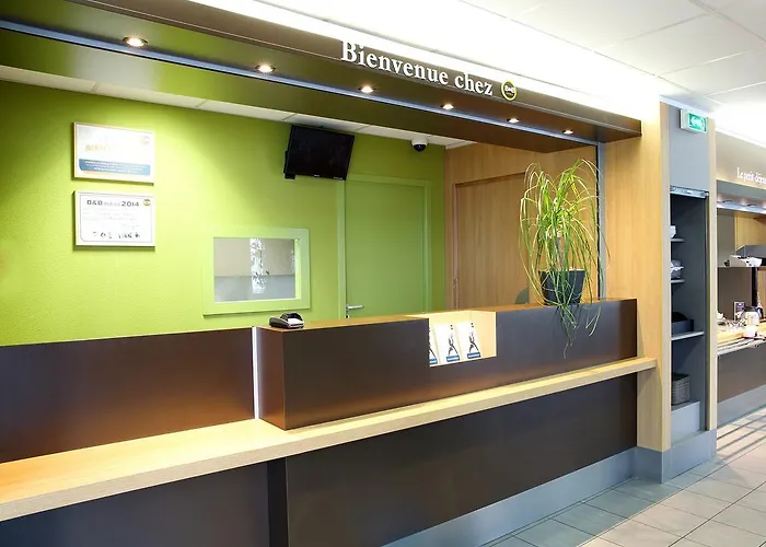 Hotel Sud Marche International 2*